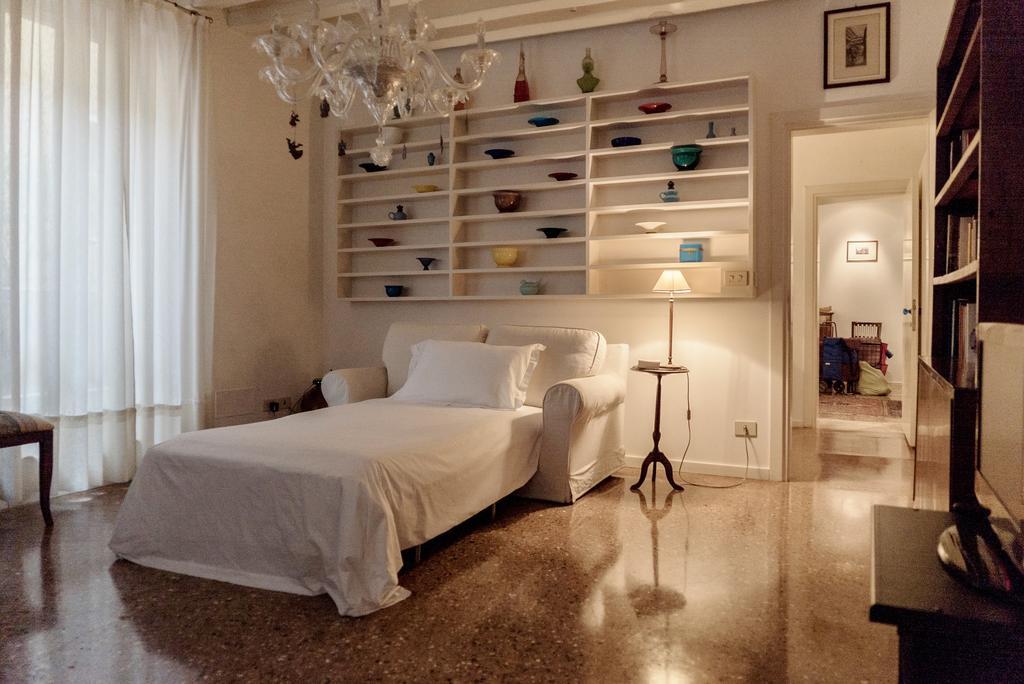 Апартаменты Accademia Terrazza Венеция Экстерьер фото