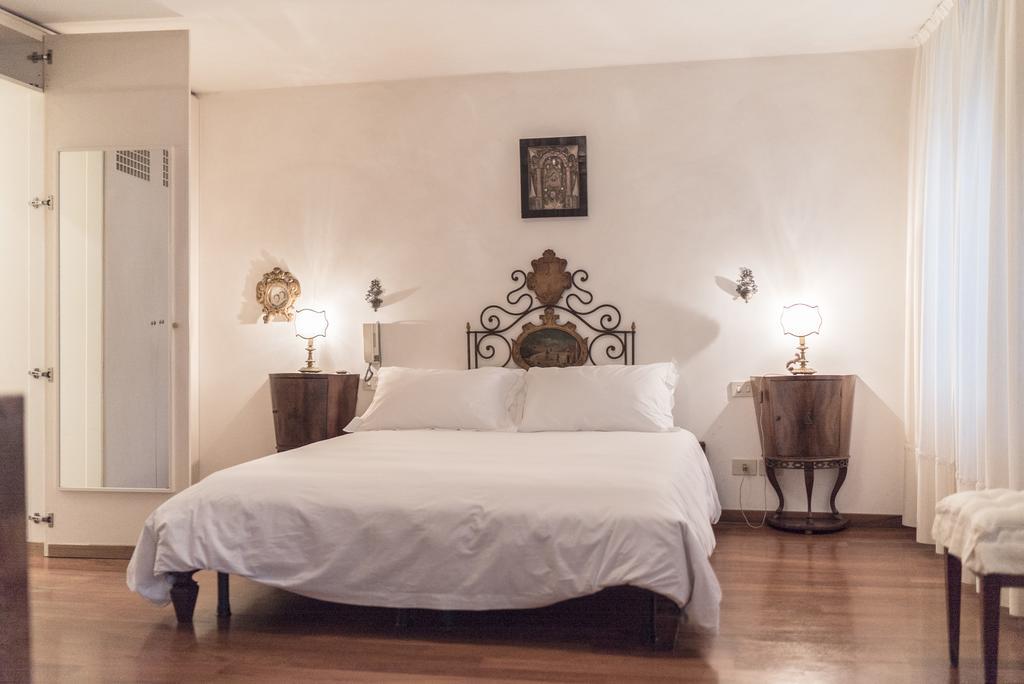 Апартаменты Accademia Terrazza Венеция Экстерьер фото