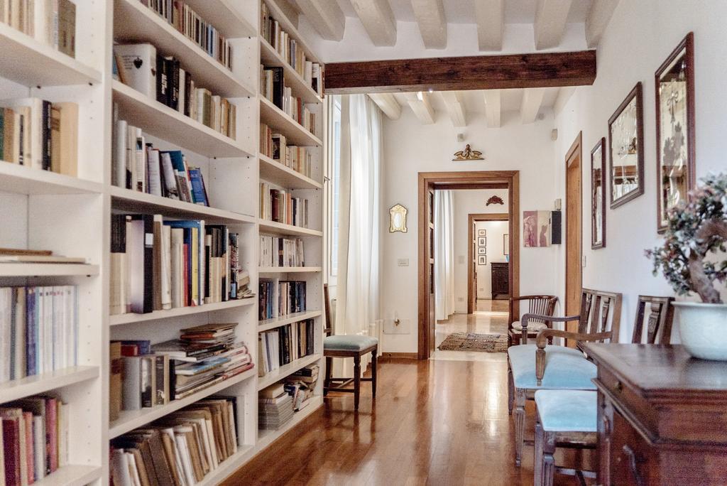 Апартаменты Accademia Terrazza Венеция Экстерьер фото